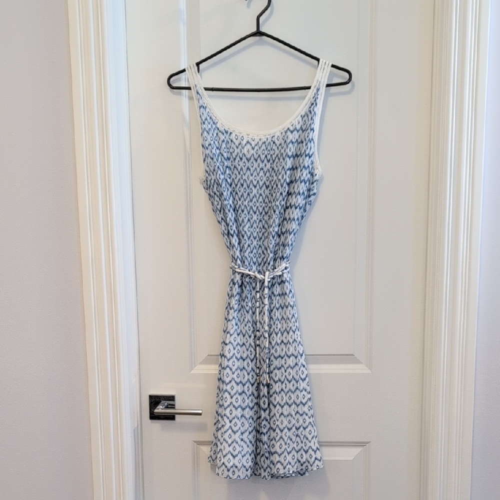 Tommy Hilfiger White and Blue Geometric Dress